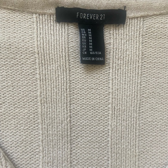 Forever 21 High-Low Ribbed Crop Sweater - Picture 5 of 6